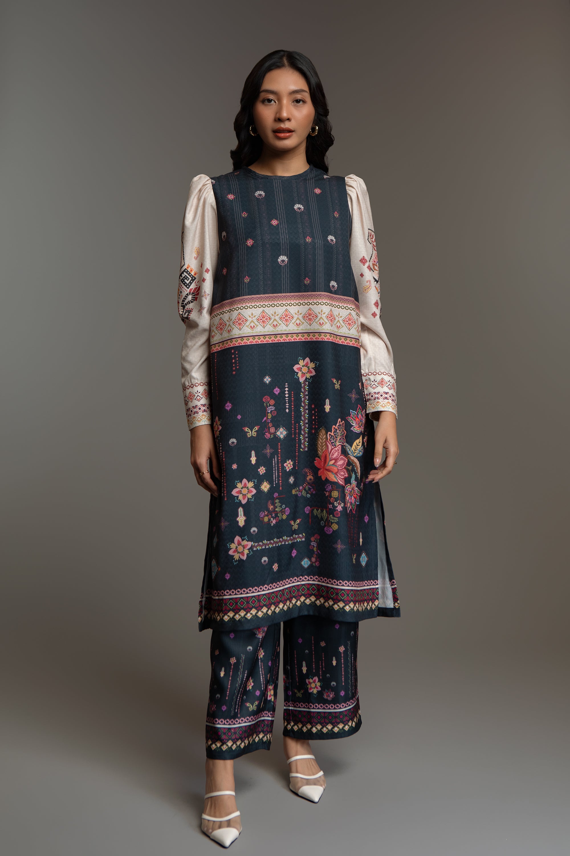 Geni Set Malam (Tunic + Pants)