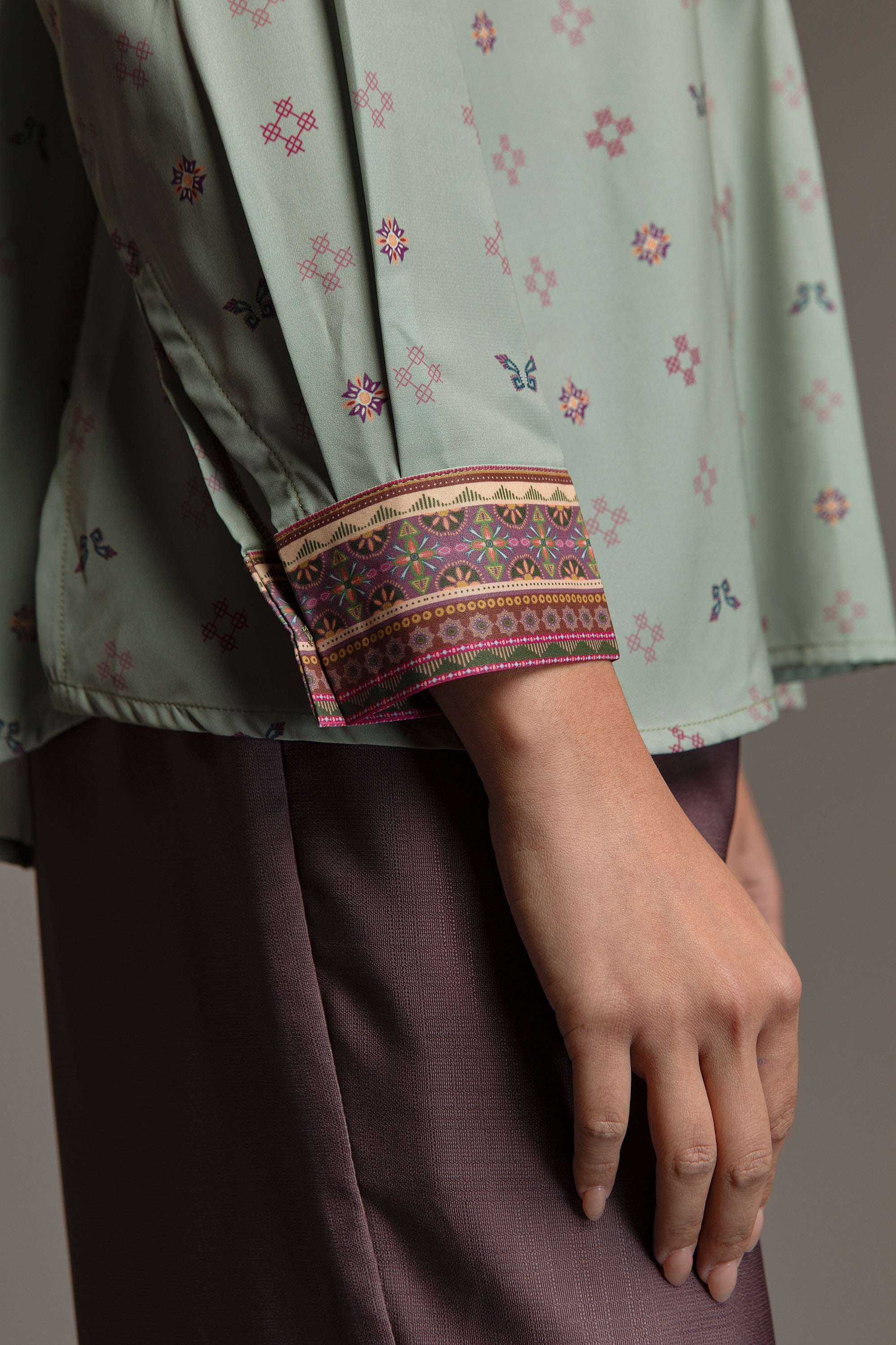 Pijar Vest + Inner Top Senja