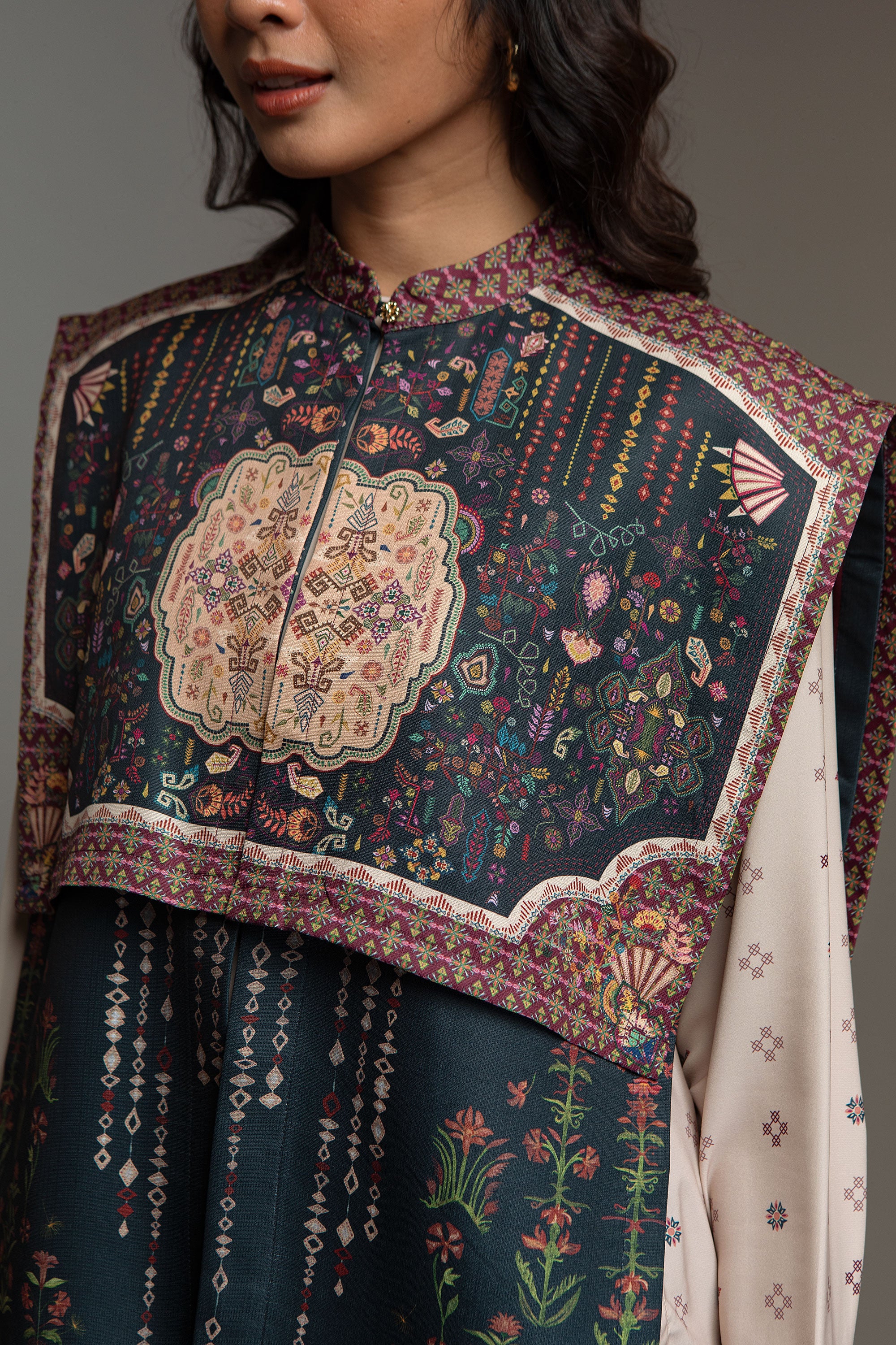 Pijar Vest + Inner Top Malam