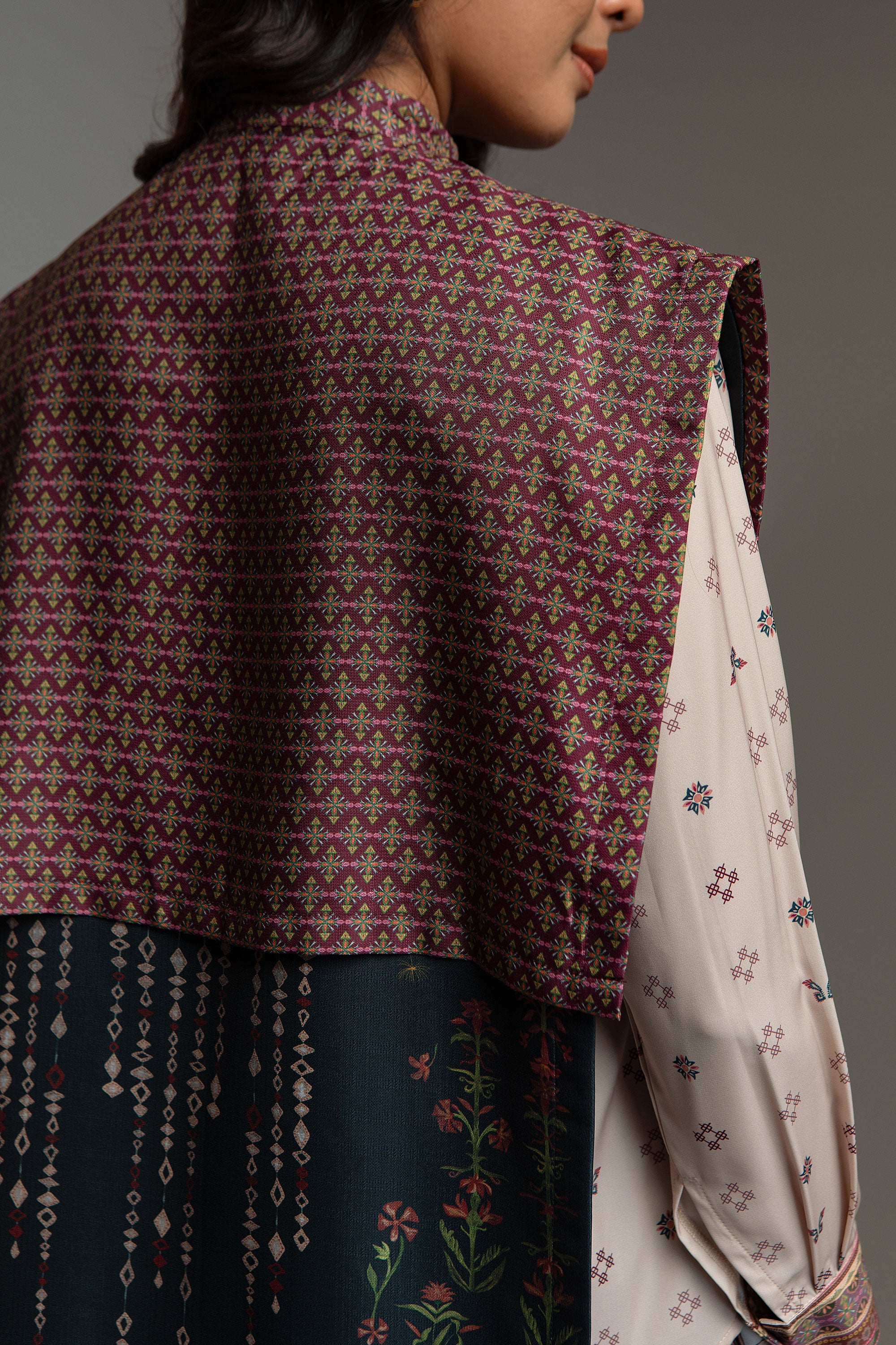 Pijar Vest + Inner Top Malam