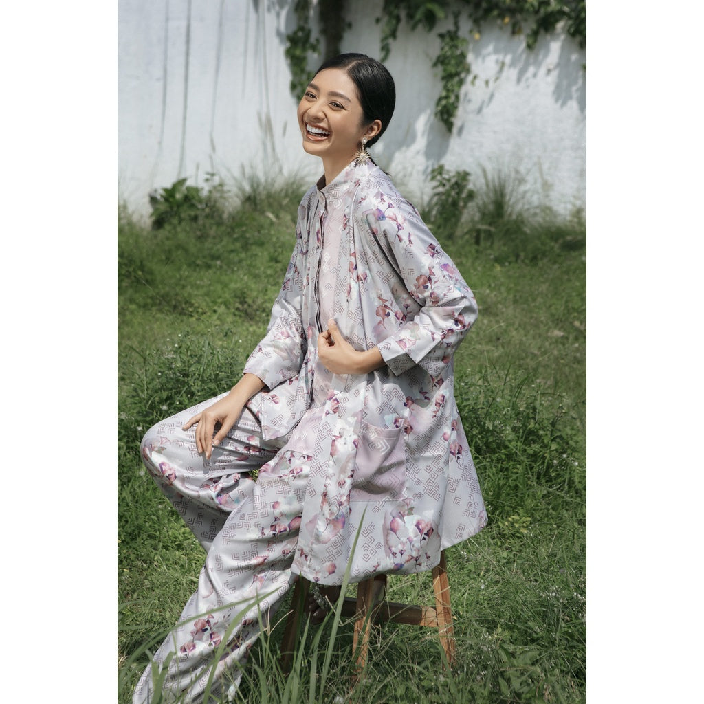 Elice Outer - Pink Storm