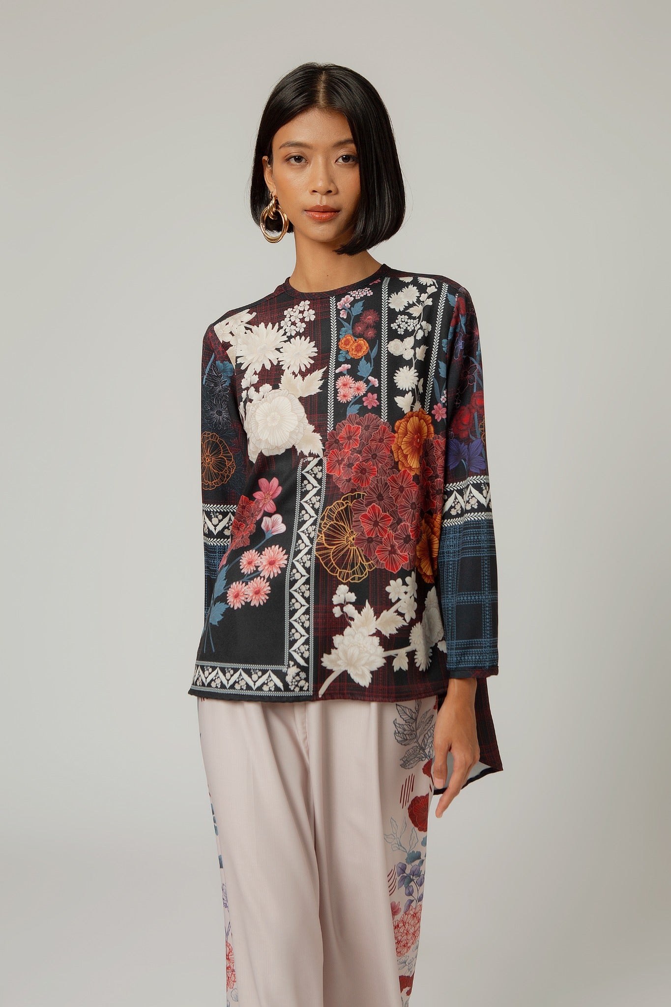 Mireya Atasan Lengan Panjang Wanita