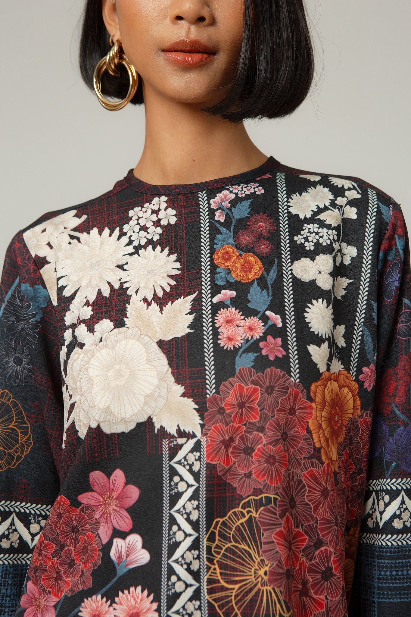 Mireya Atasan Lengan Panjang Wanita