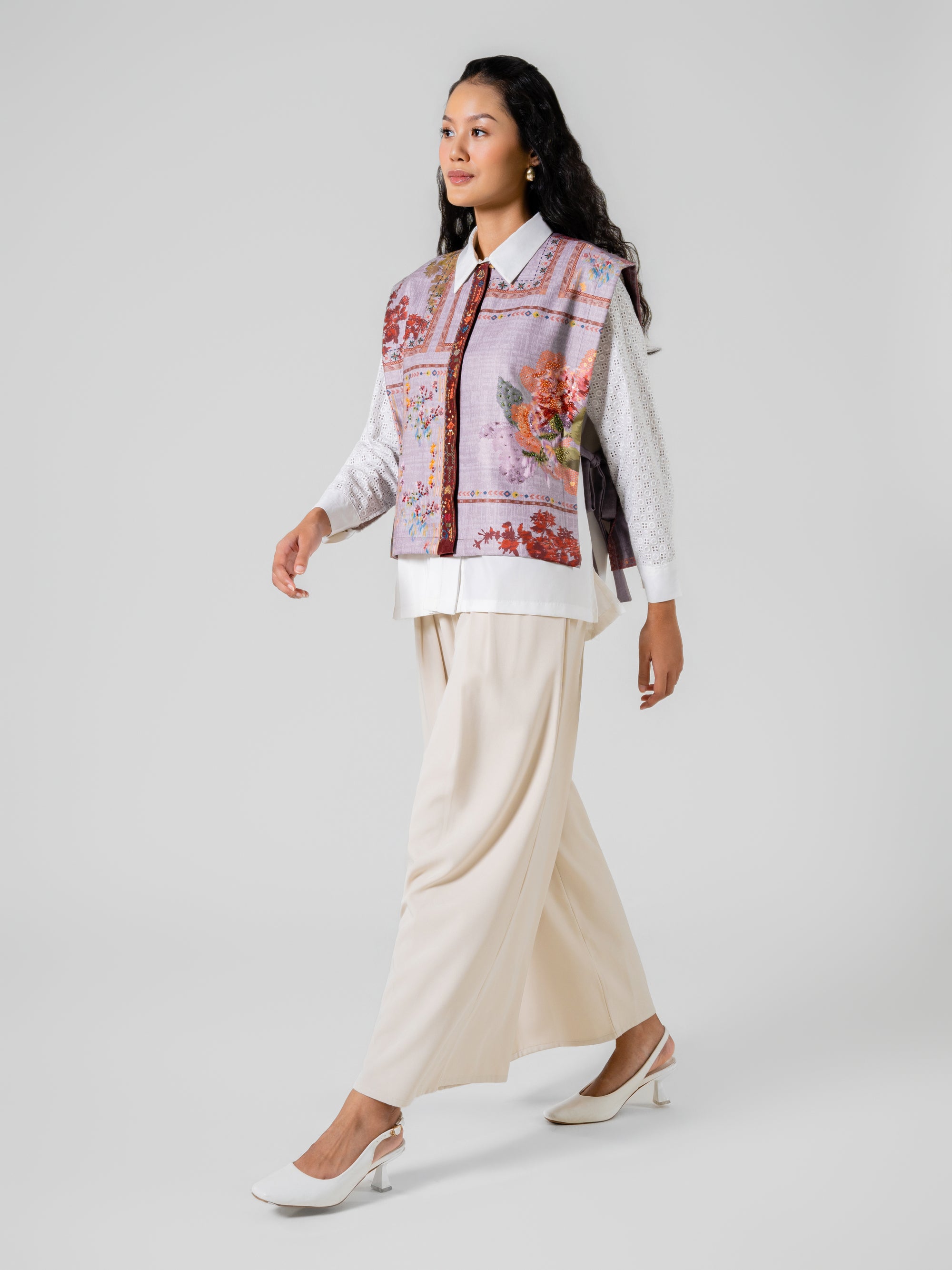Dampu Bulan Vest Payet