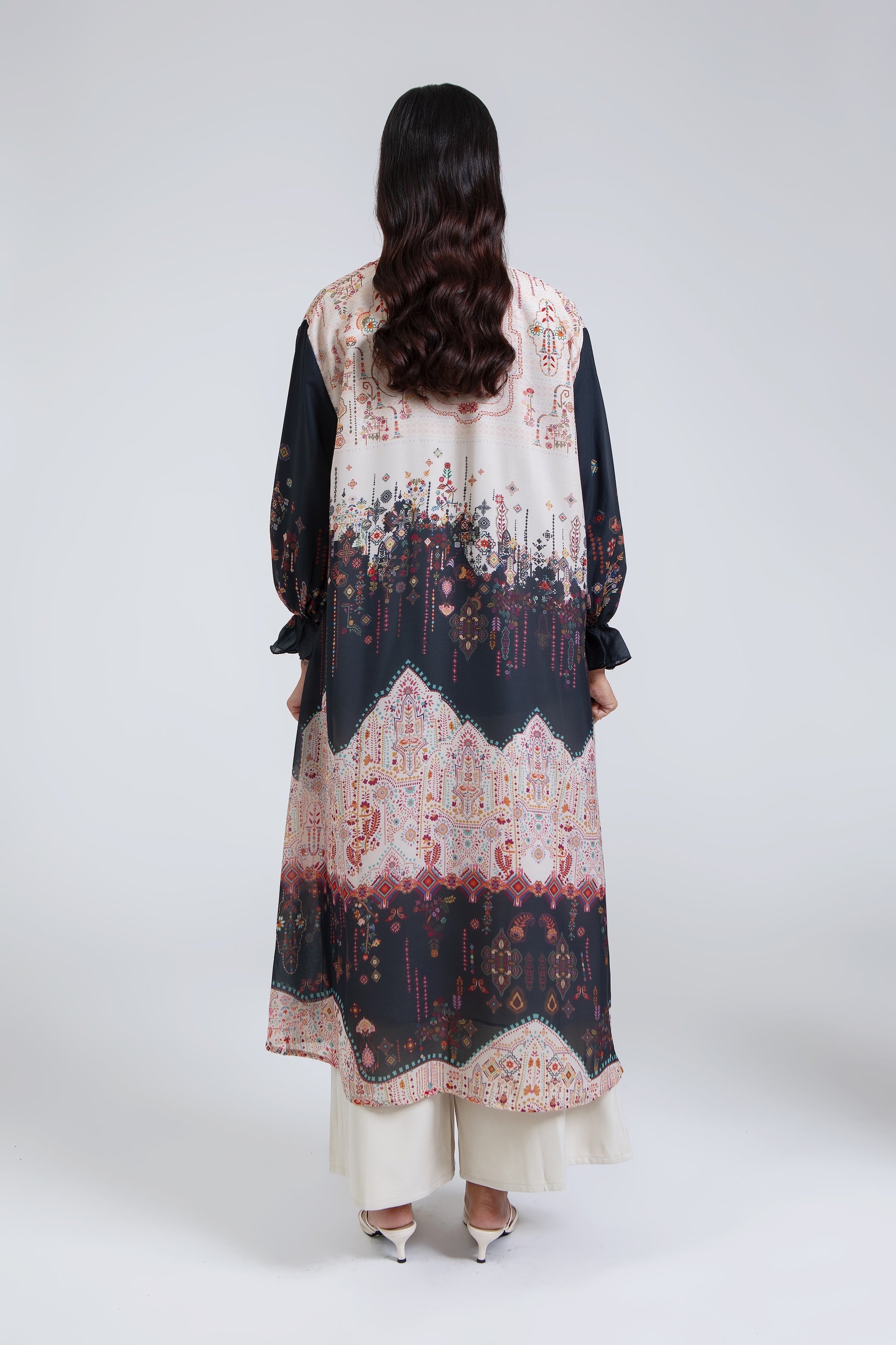 Nyala Outer + Inner Top Malam