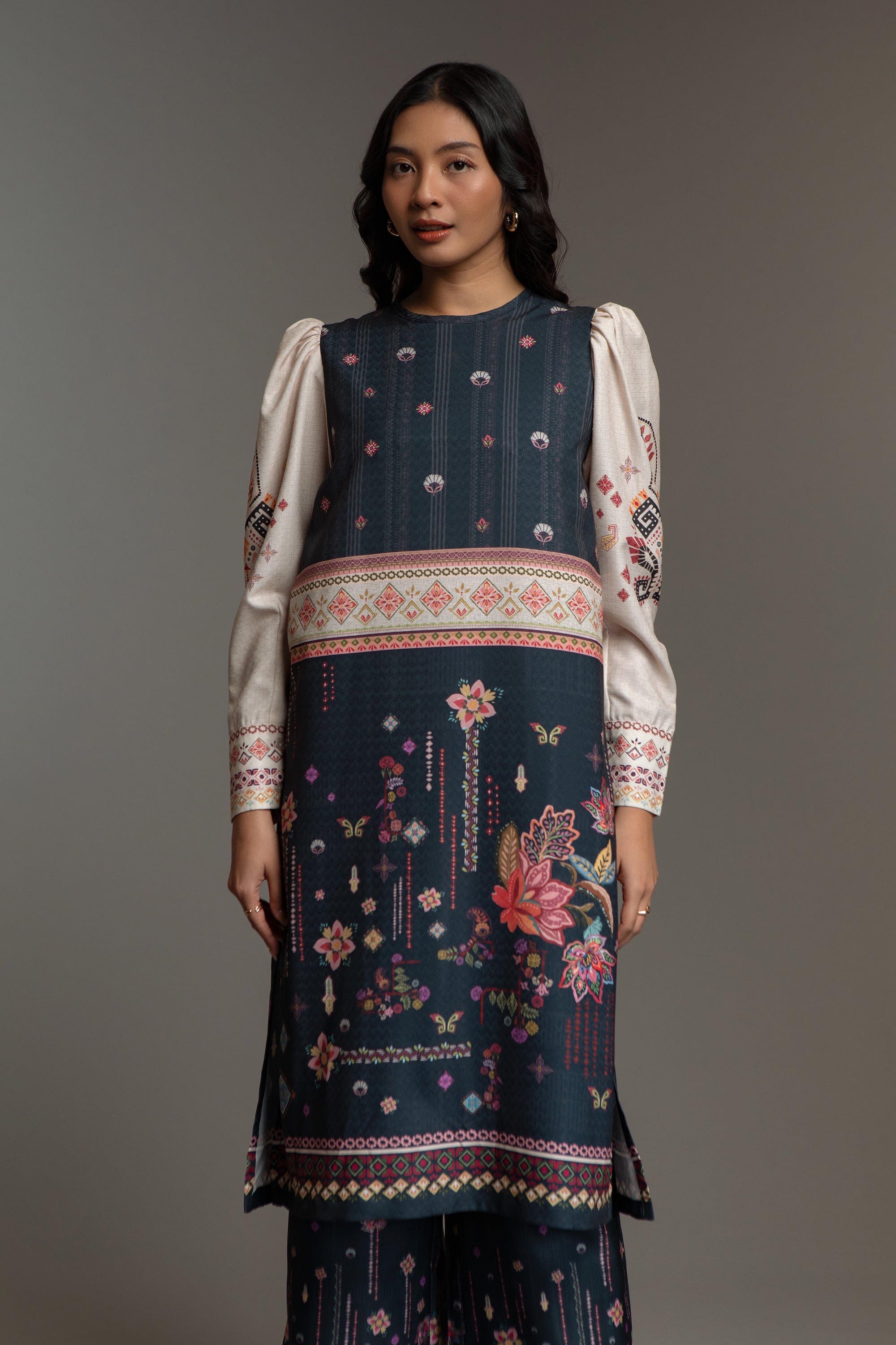 Geni Set Malam (Tunic + Pants)