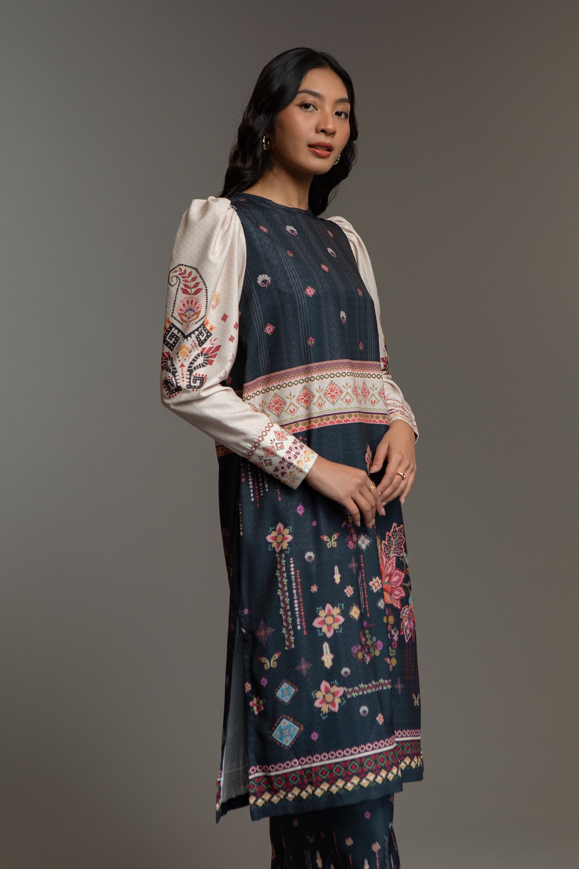 Geni Set Malam (Tunic + Pants)