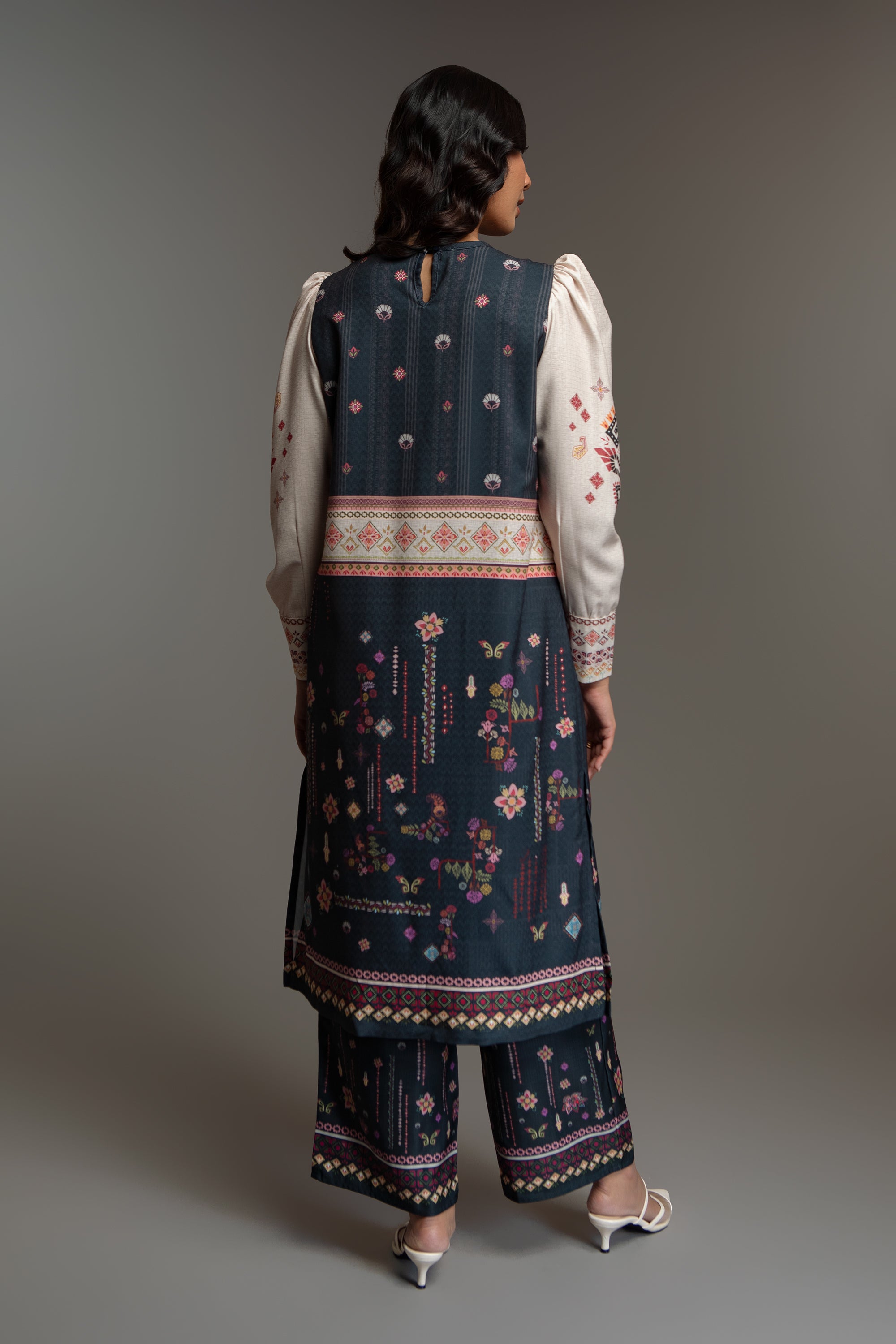 Geni Set Malam (Tunic + Pants)